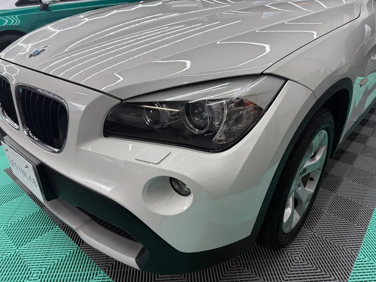 ✨BMW X1の経年車を心を込めてディテーリングしました🚗✨