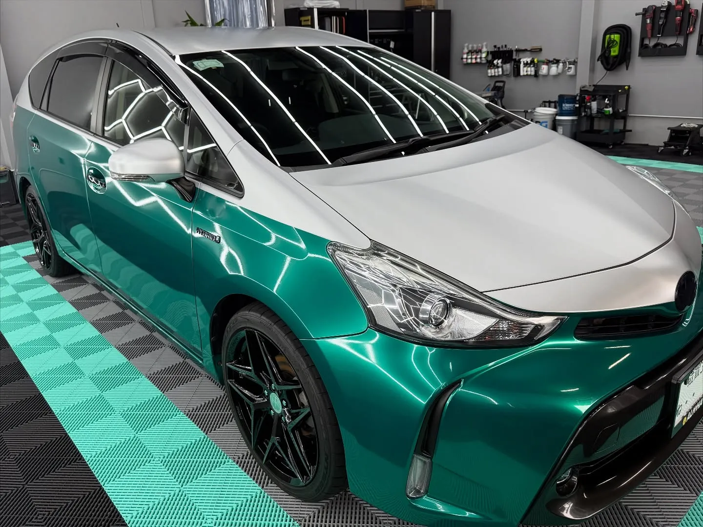 大胆かつスタイリッシュに愛車をイメチェンしてみませんか?✨💡