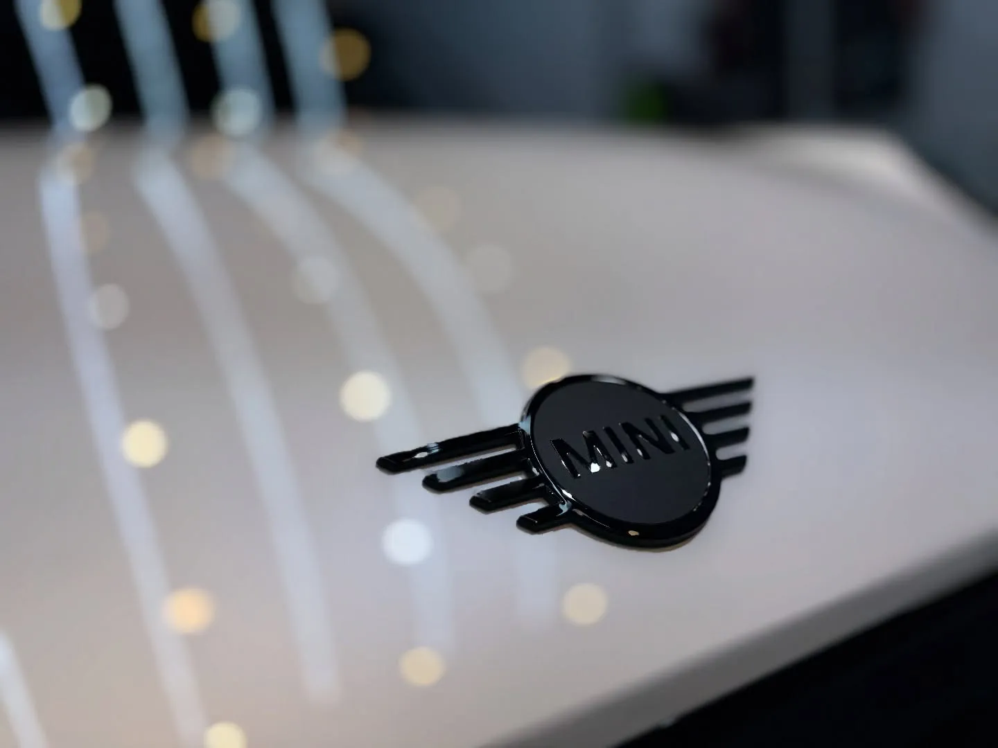 🚗✨ 新車ミニクーパーのJCWをさらなる輝きへ！